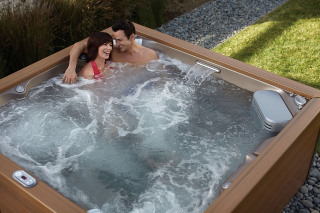 bon-tam-jacuzzi-cao-cap